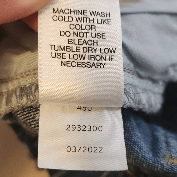 Chelsea & Violet Medium Wash Spring Blue Denim Cuffed Shorts XS NWT (4202) - Picture 6 of 6